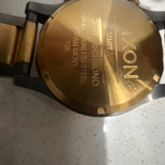 Nixon 51-30 chrono Gold and Black Watch - Picture 3 of 4